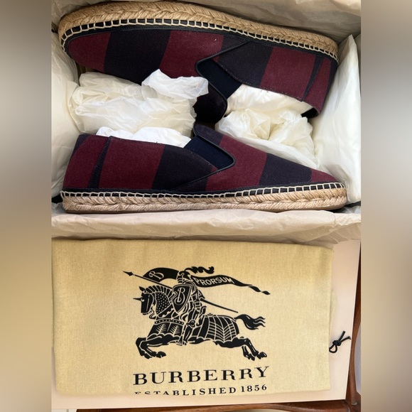 Brand new with box Burberry Espadrille - Picture 2 of 8